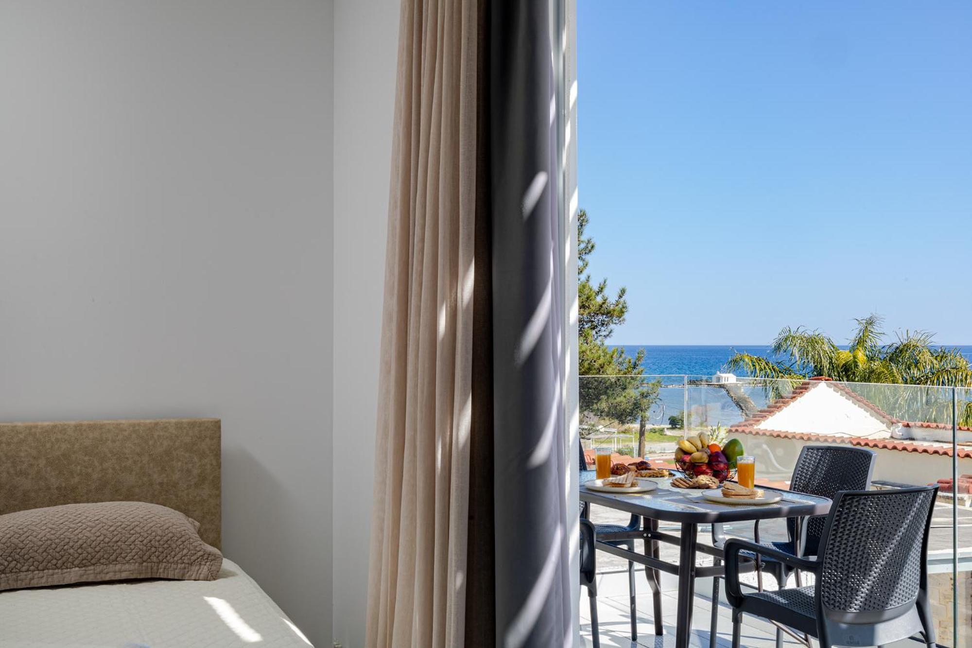 Areti Luxury Apartments Джорджополис Екстериор снимка