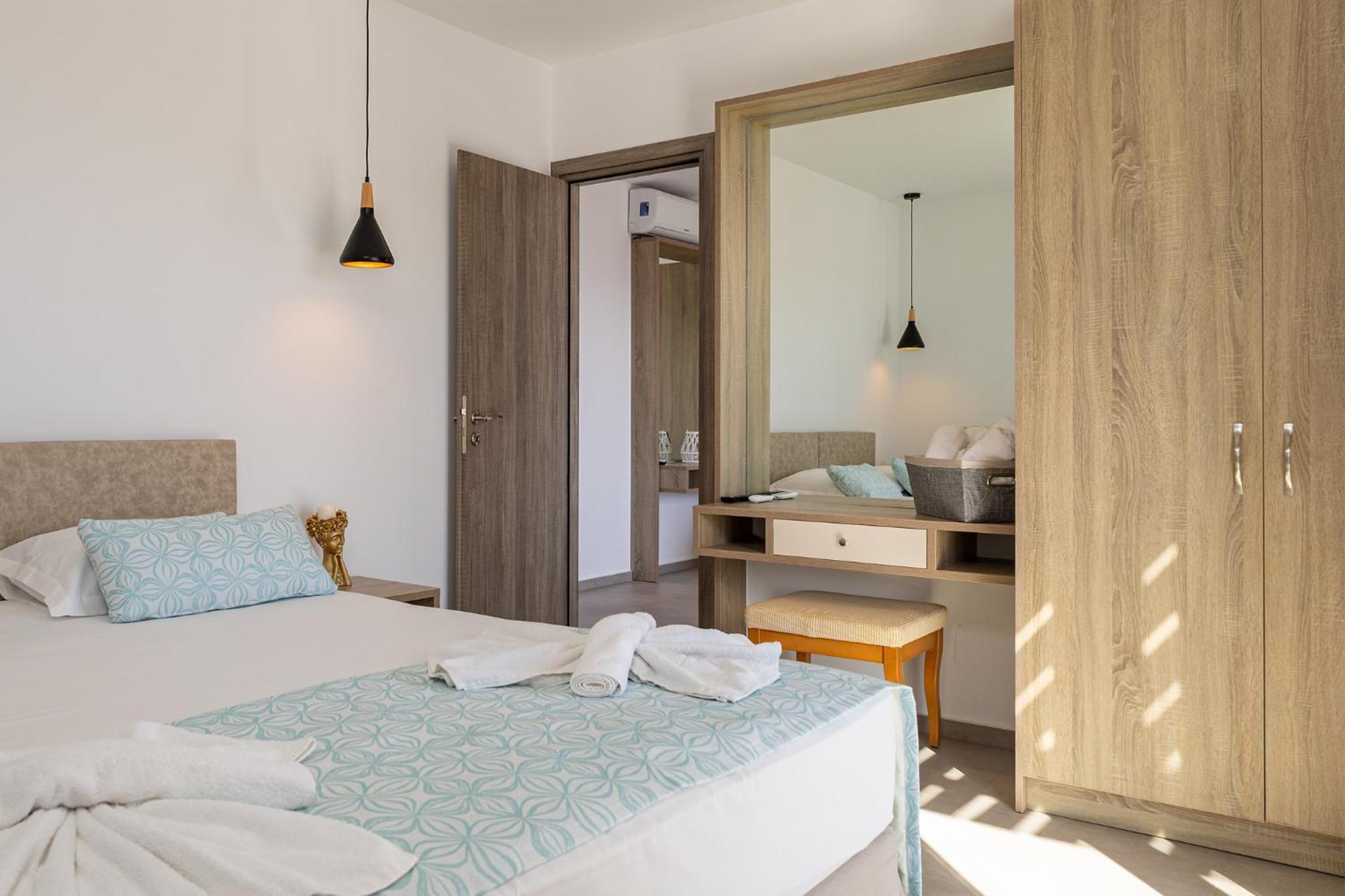 Areti Luxury Apartments Джорджополис Екстериор снимка